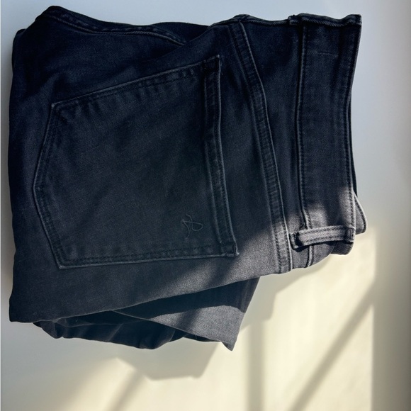 DL1961 Black Jeans Premium Denim Solid Color - Picture 1 of 4